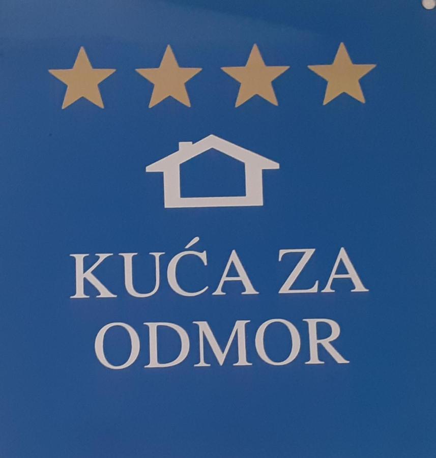 Vila Dubravka - Schoen Und Komfortabel Inmitten Von Olivenbaeumen Und Weinbergen Mit Whirlpool Valtura Екстериор снимка