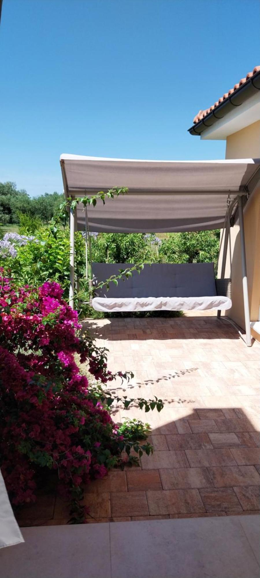 Vila Dubravka - Schoen Und Komfortabel Inmitten Von Olivenbaeumen Und Weinbergen Mit Whirlpool Valtura Екстериор снимка