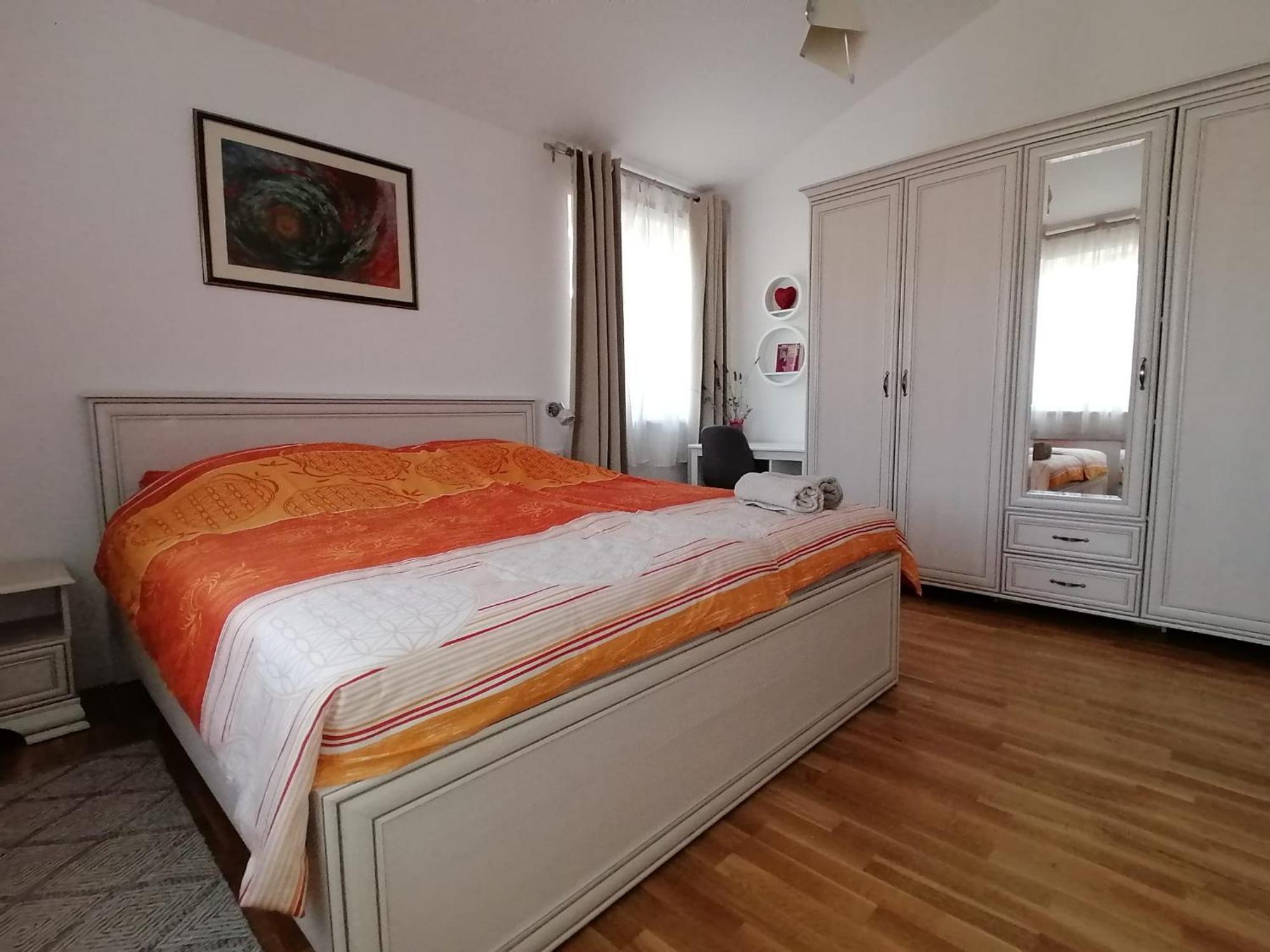 Vila Dubravka - Schoen Und Komfortabel Inmitten Von Olivenbaeumen Und Weinbergen Mit Whirlpool Valtura Екстериор снимка